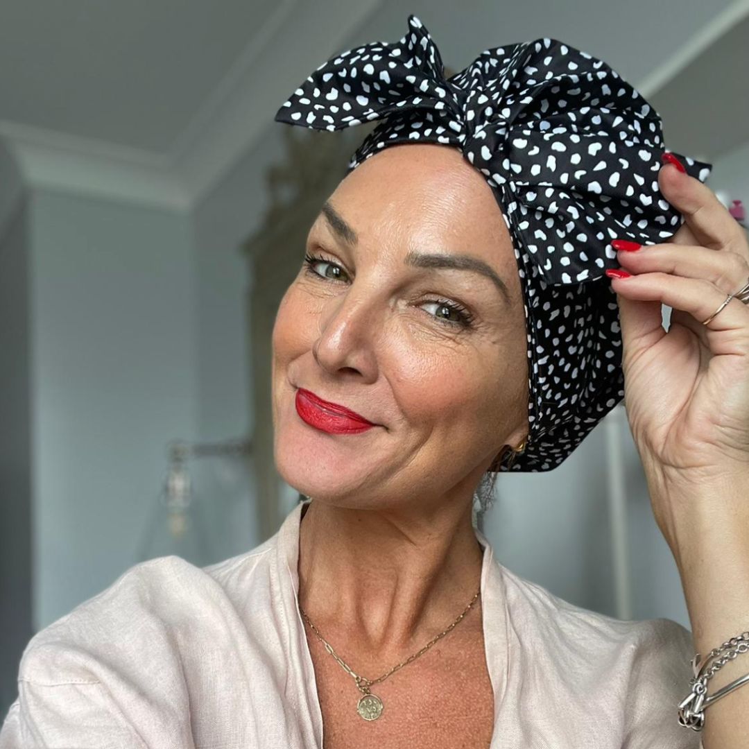 Shower Cap with Cute Bow in Black & White Spot