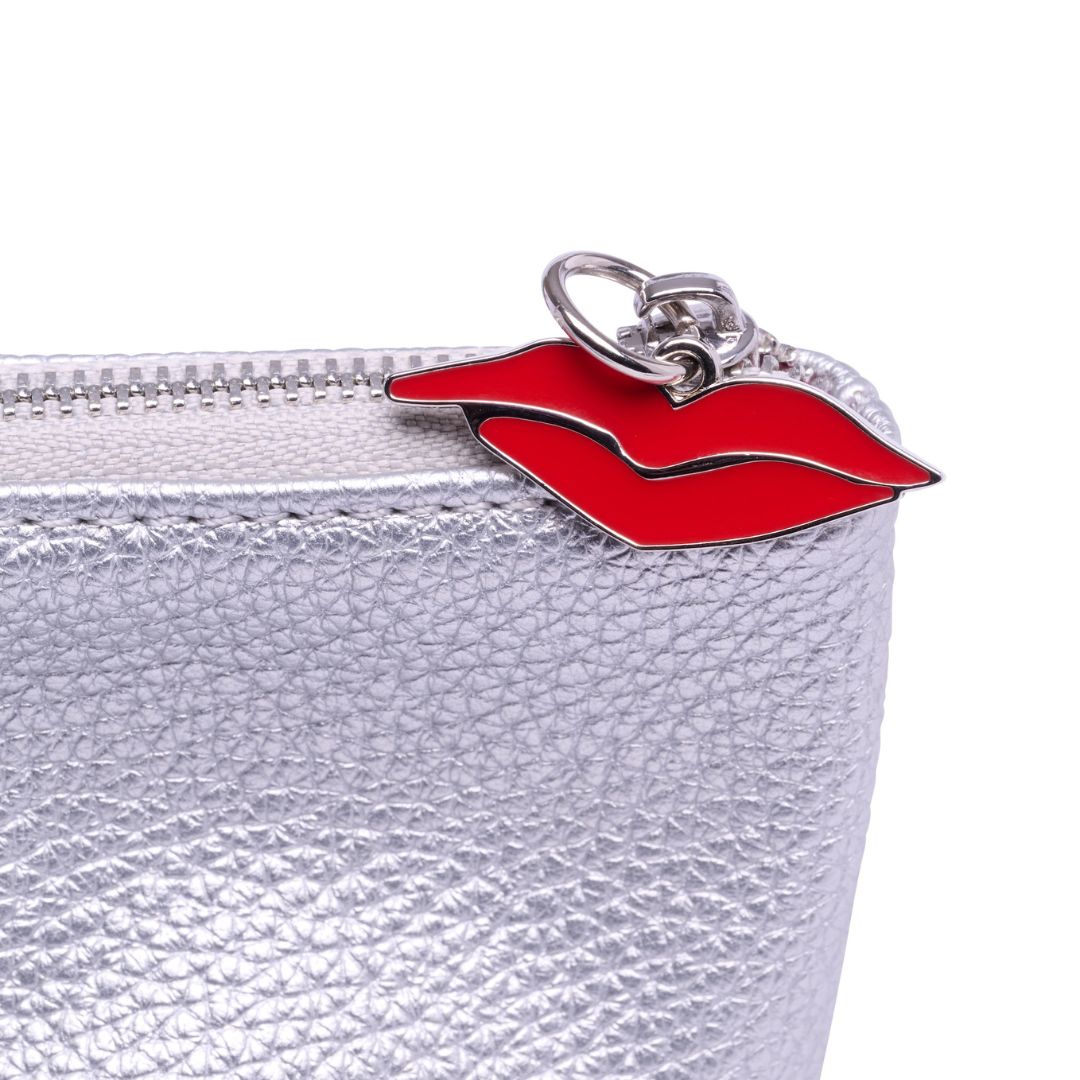 Stand & Store Makeup Brush Case in Silver | Adjustable & Travel-Friendly