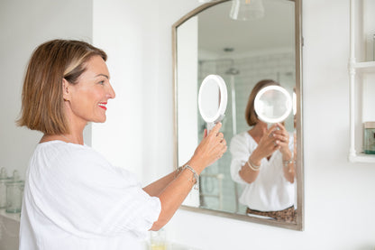 Donna May Magnified Mirror x5