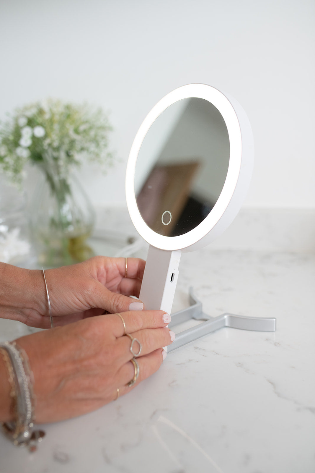 Makeup mirror with x10 magnification