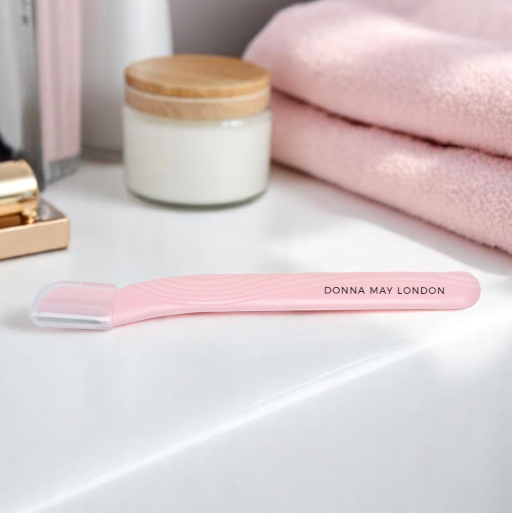 Precision Eyebrow Blade in Pink