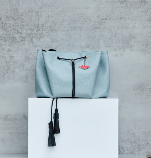 SALE: LARGE Faux leather makeup bag in Ocean Breeze - END OF LINE