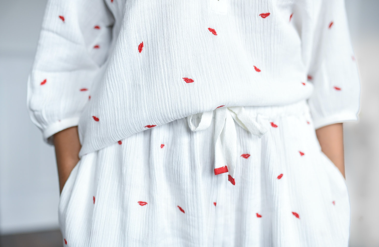 SALE: White Pyjamas - Size 18 END OF LINE