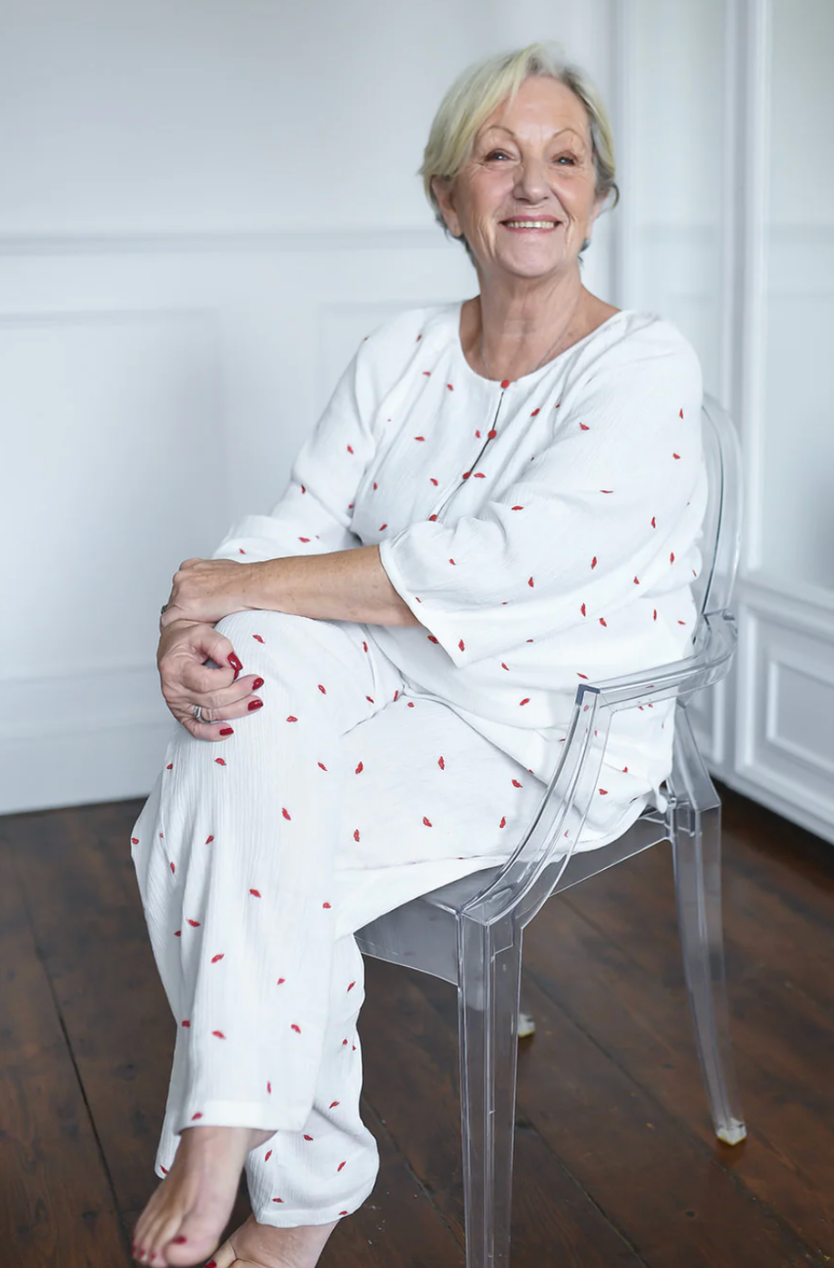 SALE: White Pyjamas - Size 18 END OF LINE