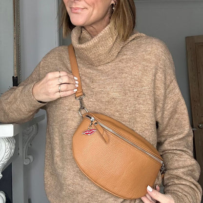 Tan leather everyday bag