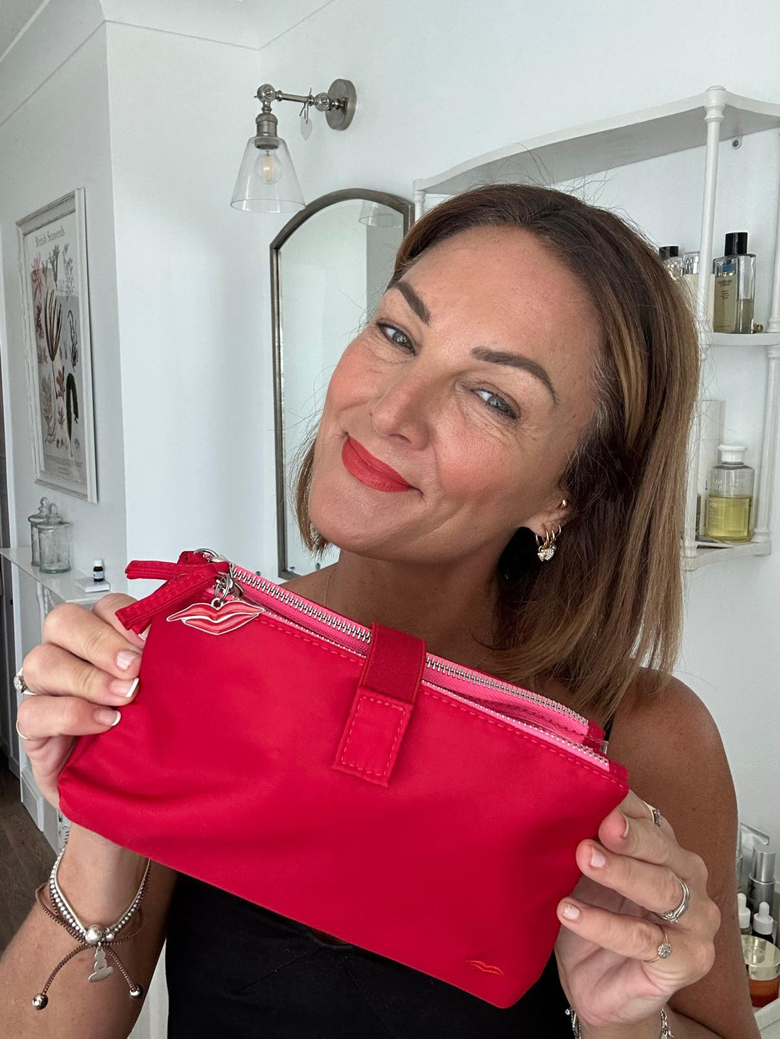 Red Knick-Knack Bag Max – 3 Clear Pocket Beauty Organiser