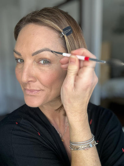 Angled Eyebrow Brush With Spoolie For Precision &amp; Definition