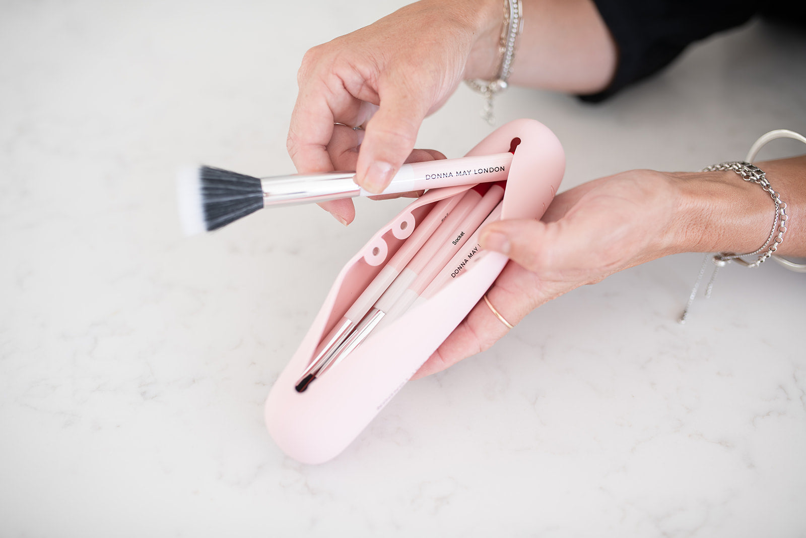 travel makeup brush holder