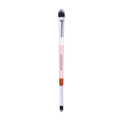 Vegan cruelty-free makeup brush for concealing dark circles and highlighting features