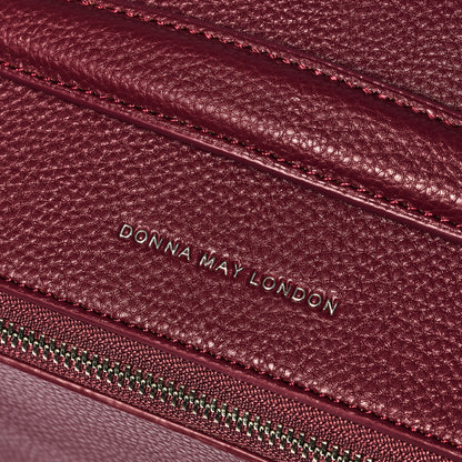 Chic Train Beauty Box for makeup storage - Burgundy